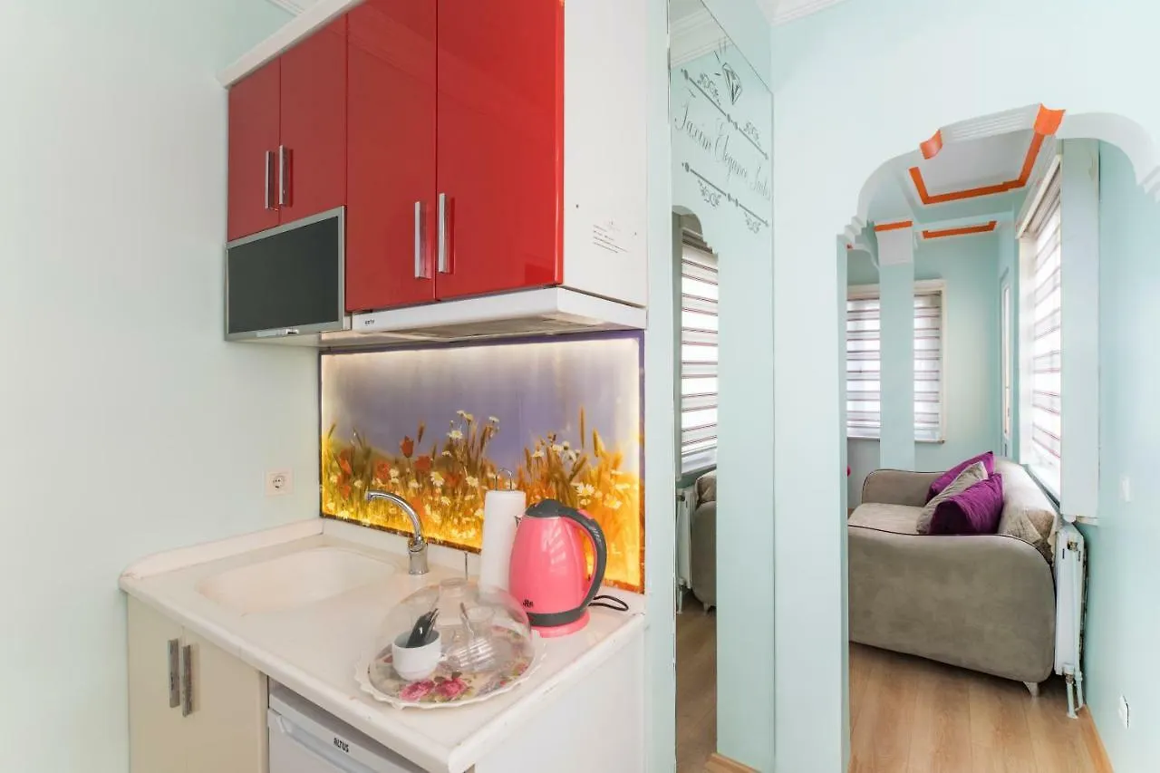 Taxım Elegance Suıtes İstanbul 2*,  Türkiye
